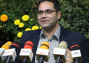 بازار گل در غرب تهران افتاح شد