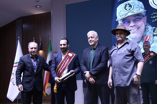 تجلیل از مفاخر ورزشی و علمی در یادبود جعفر کاشانی